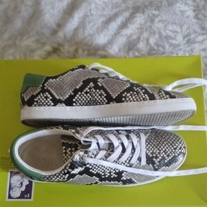 Ted Baker,  Womens Snake Print Sneakers